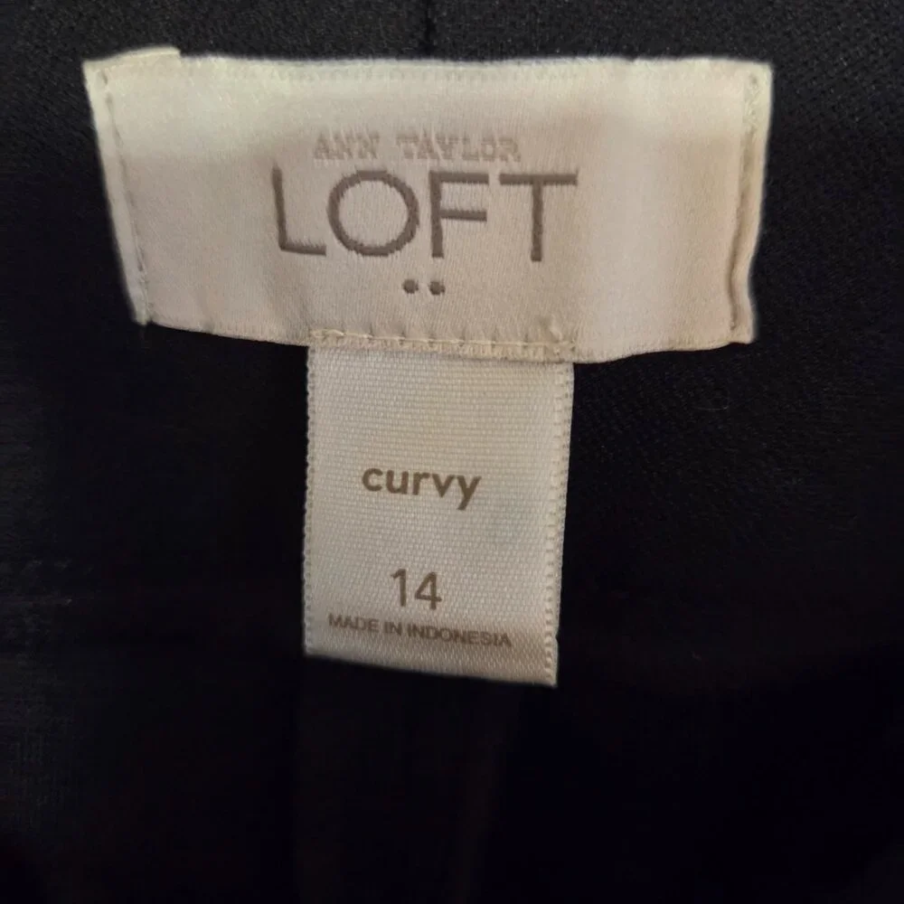 Ann Taylor / Loft Curvy Fit Black Slacks - Picture 5 of 5